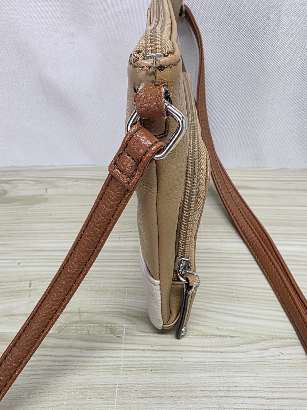 3/$15 Tignanello Tan and Cream Crossbody with Brown Strap - Picture 5 of 10